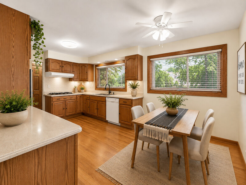1509 W Schaumburg Road Streamwood IL 60107