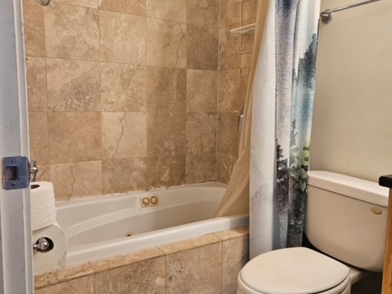2113 W Gladys Avenue Chicago IL 60612