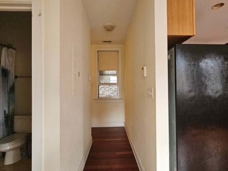 2113 W Gladys Avenue Chicago IL 60612