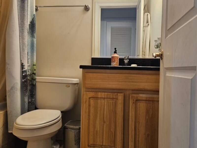2113 W Gladys Avenue Chicago IL 60612