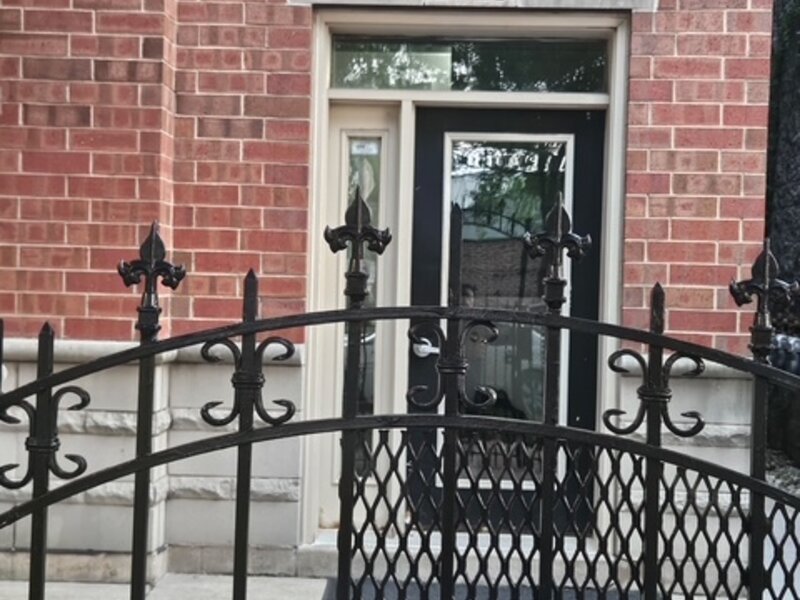 2113 W Gladys Avenue Chicago IL 60612
