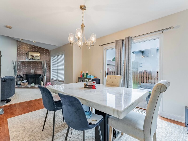 367 Inner Circle Drive Bolingbrook IL 60490