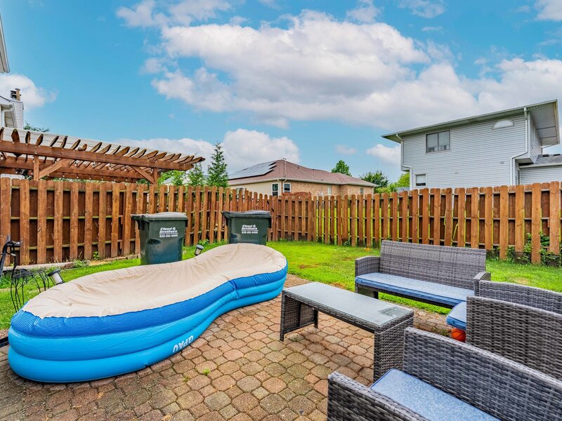 367 Inner Circle Drive Bolingbrook IL 60490