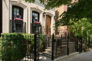 Photo of 1220 N Damen Avenue Chicago IL 60622
