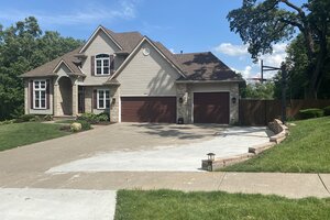 Photo of 6809 Ridges Court Bettendorf IA 52722