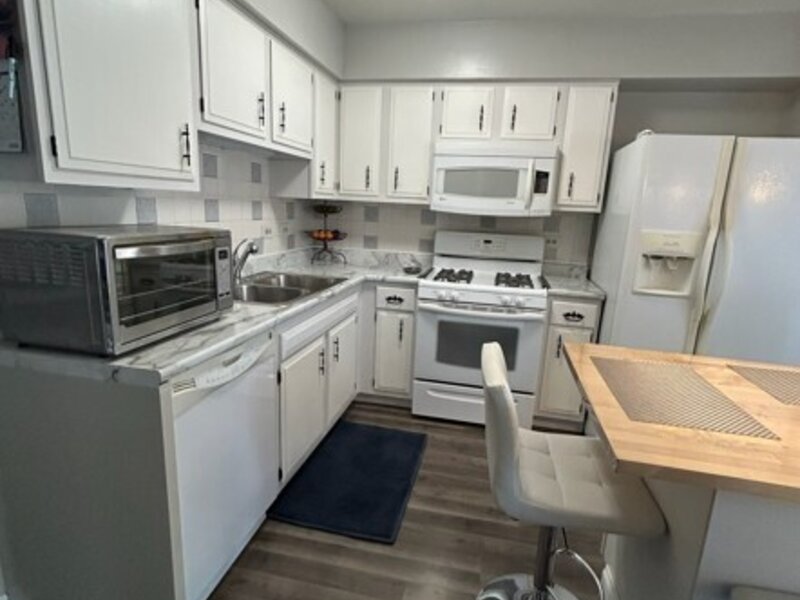 1929 Whitingham Lane Hoffman Estates IL 60169