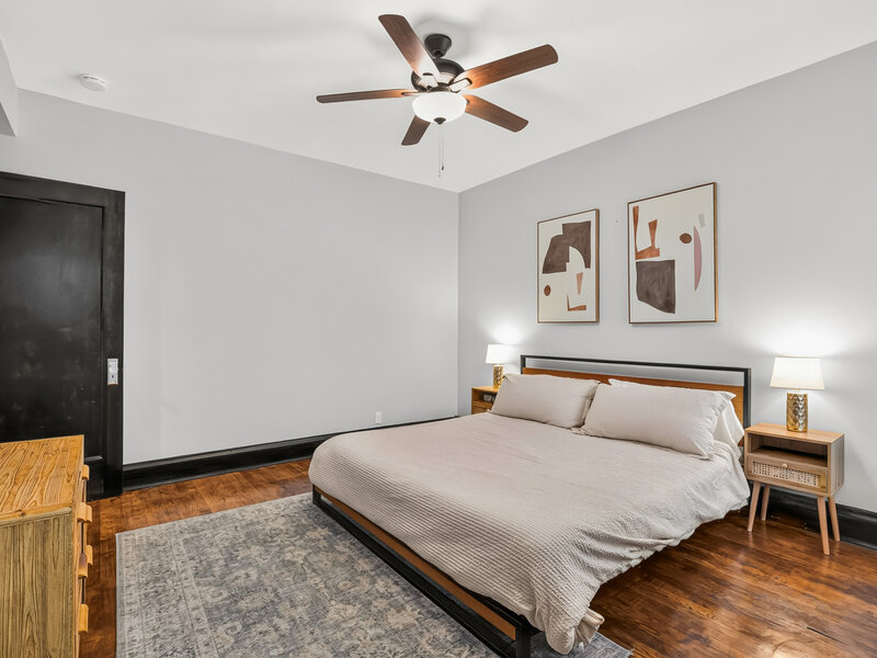 660 E 51st Street Chicago IL 60615