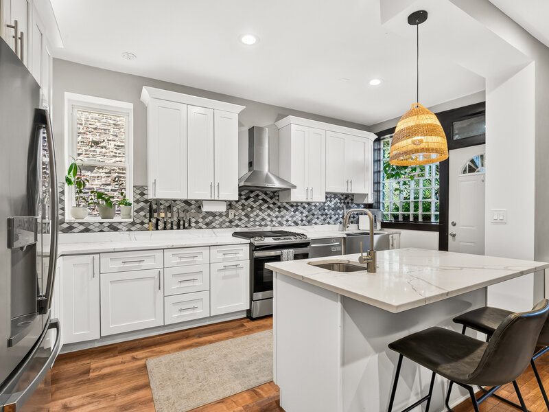 660 E 51st Street Chicago IL 60615