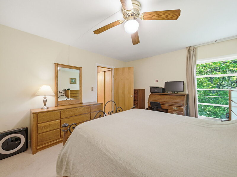 5517 E Lake Drive Lisle IL 60532