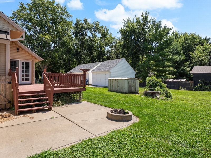 2301 Elm Street Davenport IA 52803