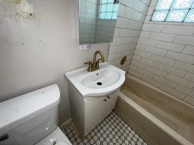 363 Blackhawk Drive Park Forest IL 60466