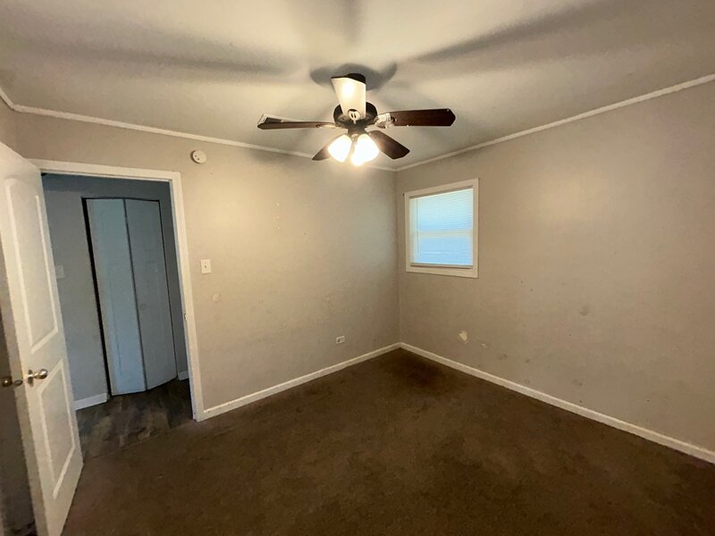 363 Blackhawk Drive Park Forest IL 60466