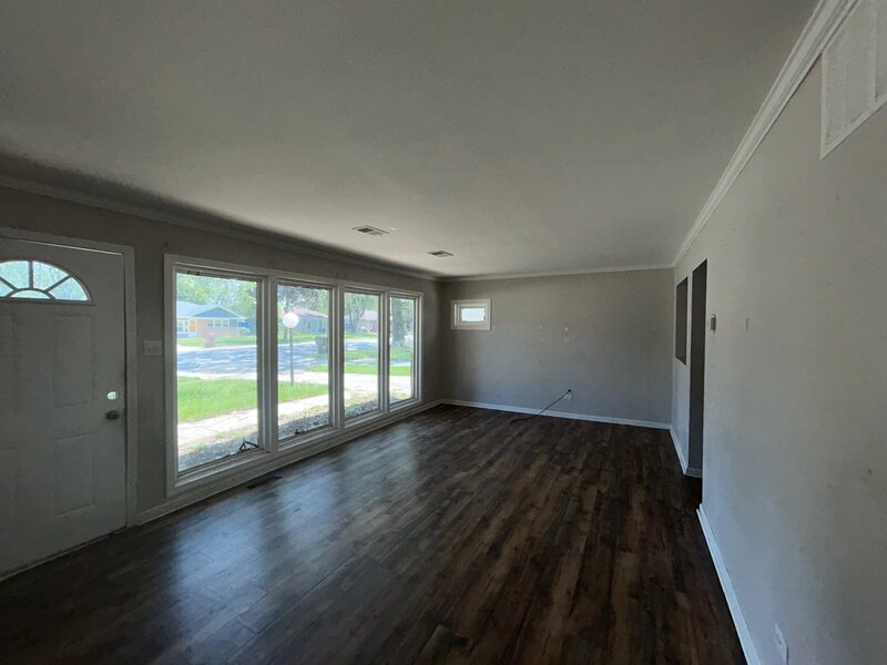 363 Blackhawk Drive Park Forest IL 60466