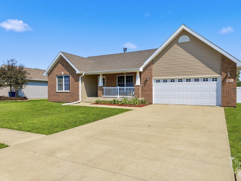 645 School Drive Bourbonnais IL 60914