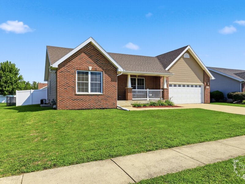 645 School Drive Bourbonnais IL 60914