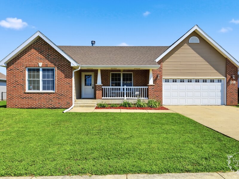 645 School Drive Bourbonnais IL 60914