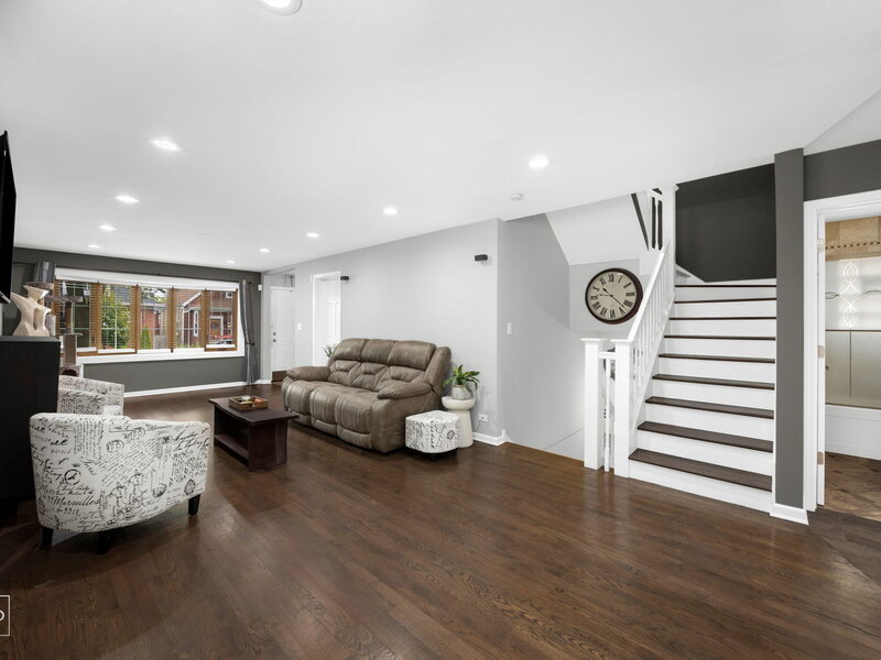 5811 W Patterson Avenue Chicago IL 60634