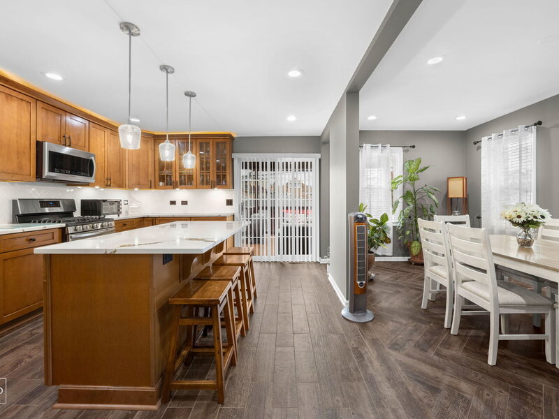 5811 W Patterson Avenue Chicago IL 60634