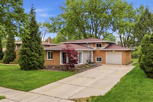 Photo of 5 S Waterman Avenue Arlington Heights IL 60004