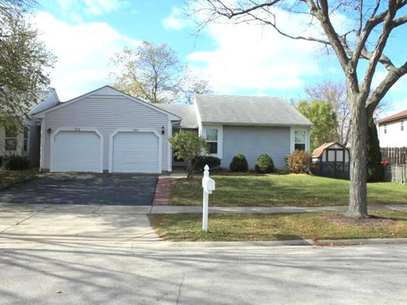 515 E Lyon Drive Buffalo Grove IL 60089