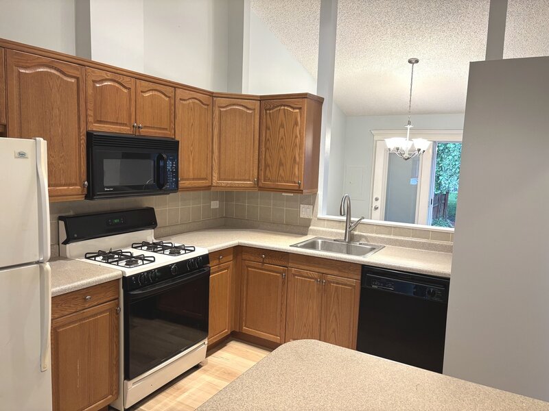 515 E Lyon Drive Buffalo Grove IL 60089