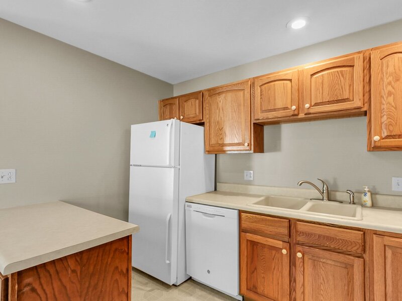 1933 Blackthorn Drive Champaign IL 61821