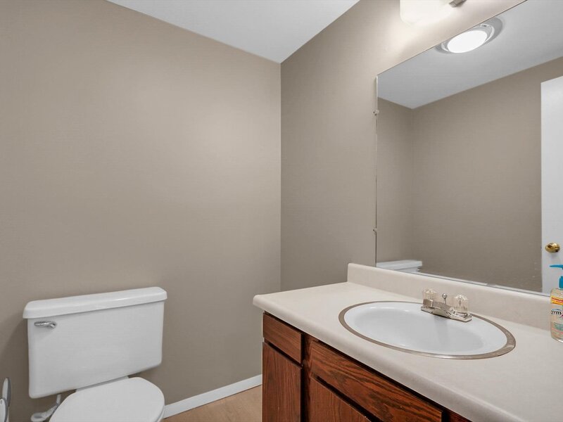 1933 Blackthorn Drive Champaign IL 61821