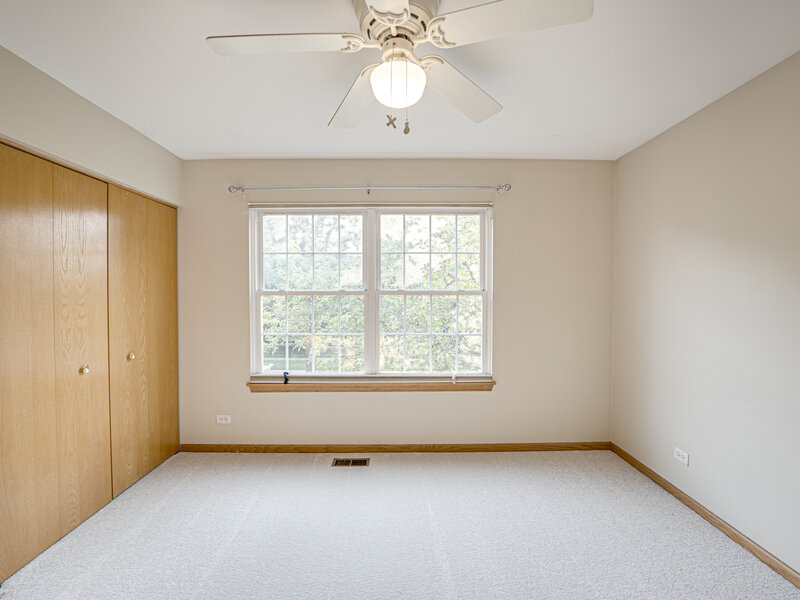 1411 Burnett Drive Aurora IL 60502