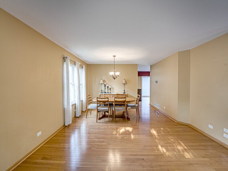 1411 Burnett Drive Aurora IL 60502