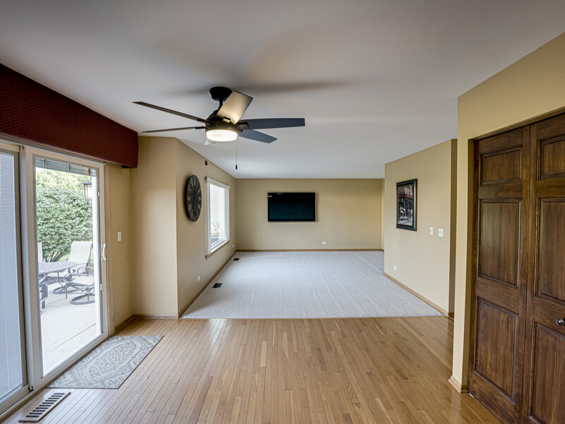 1411 Burnett Drive Aurora IL 60502