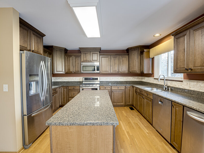 1411 Burnett Drive Aurora IL 60502