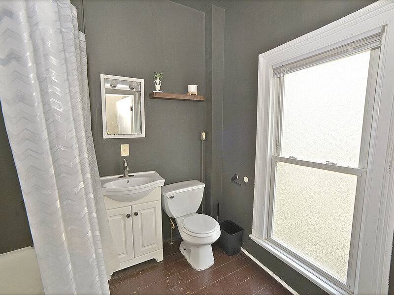 1128 Saint Vincent Avenue Lasalle IL 61301