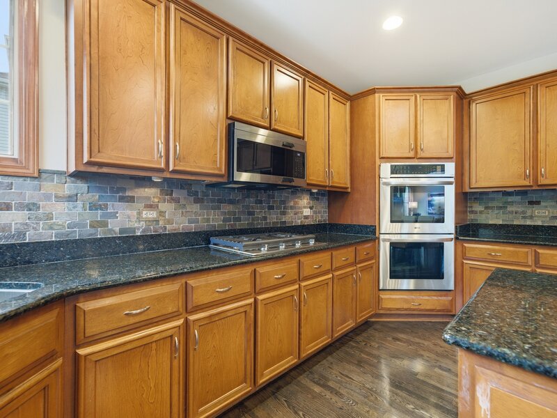 3423 Goldfinch Drive Naperville IL 60564