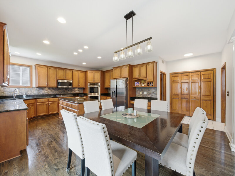 3423 Goldfinch Drive Naperville IL 60564