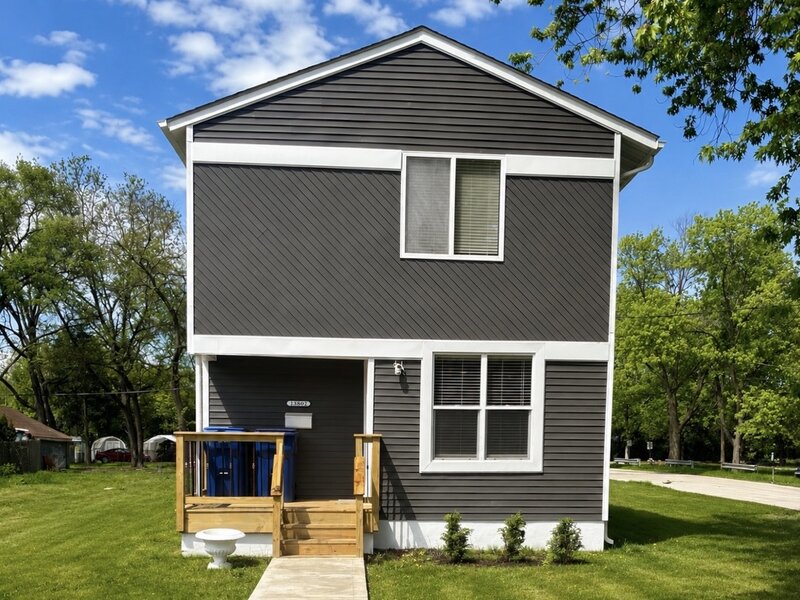 13802 Seeley Avenue Blue Island IL 60406