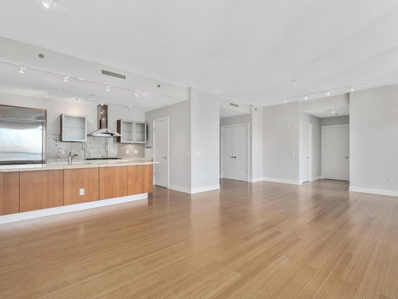 340 E Randolph Street Chicago IL 60601