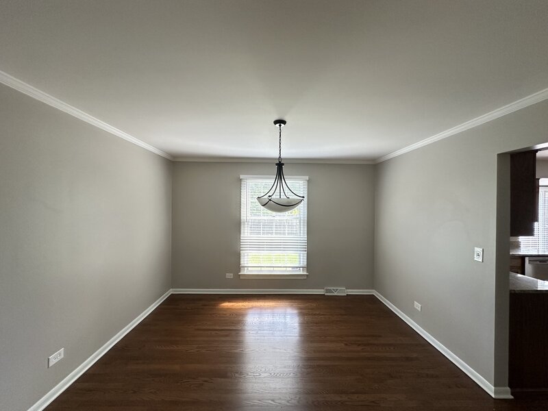 508 W Golf Road Libertyville IL 60048
