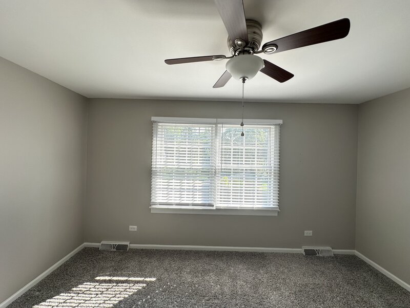 508 W Golf Road Libertyville IL 60048