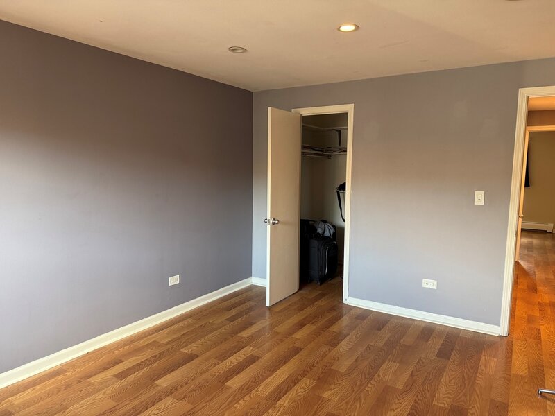 5303 N Delphia Avenue Chicago IL 60656