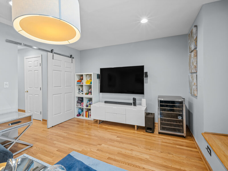 1449 S Clark Street Chicago IL 60605