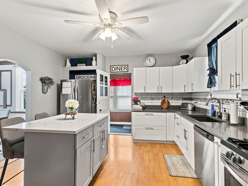 3949 N Natchez Avenue Chicago IL 60634