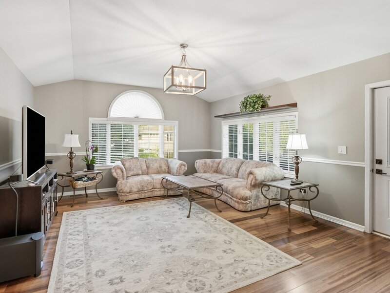 919 Hillview Drive Lemont IL 60439