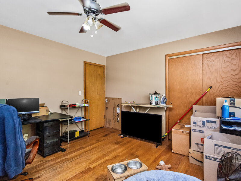 1525 Elm Street Park Ridge IL 60068