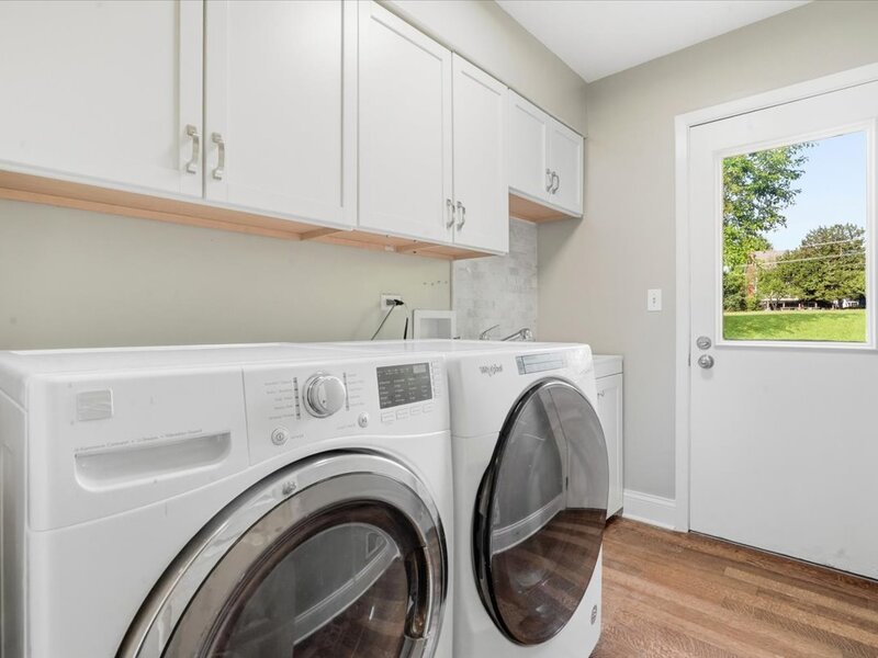 1203 Claridge Drive Libertyville IL 60048