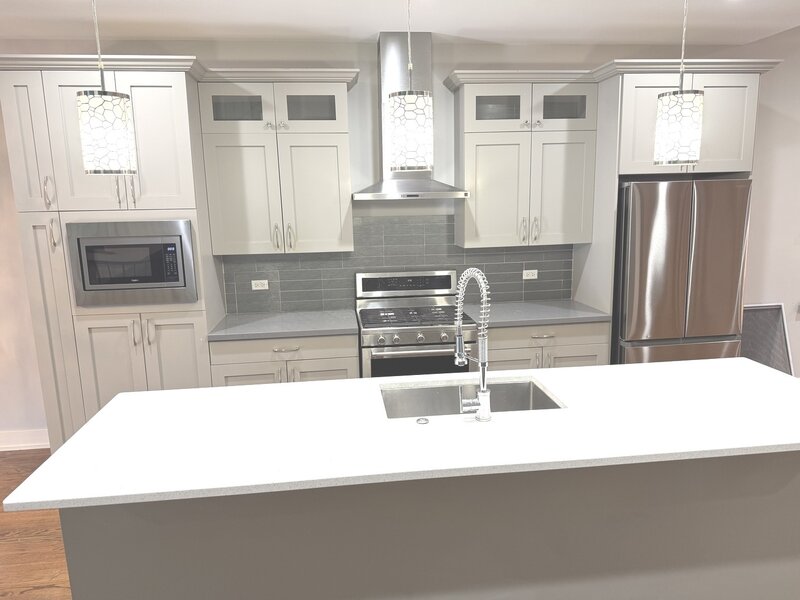 544 E 46th Place Chicago IL 60653