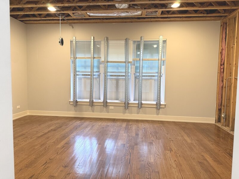 544 E 46th Place Chicago IL 60653