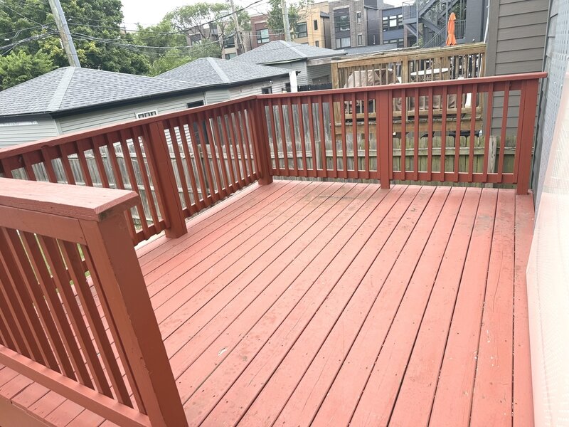 544 E 46th Place Chicago IL 60653
