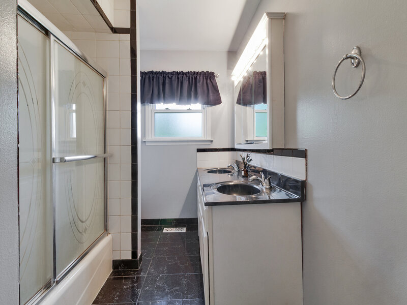 15406 Las Flores Lane Oak Forest IL 60452