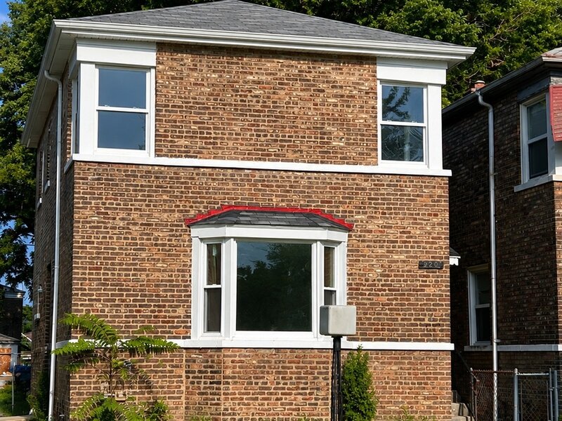 8335 S Constance Avenue Chicago IL 60617