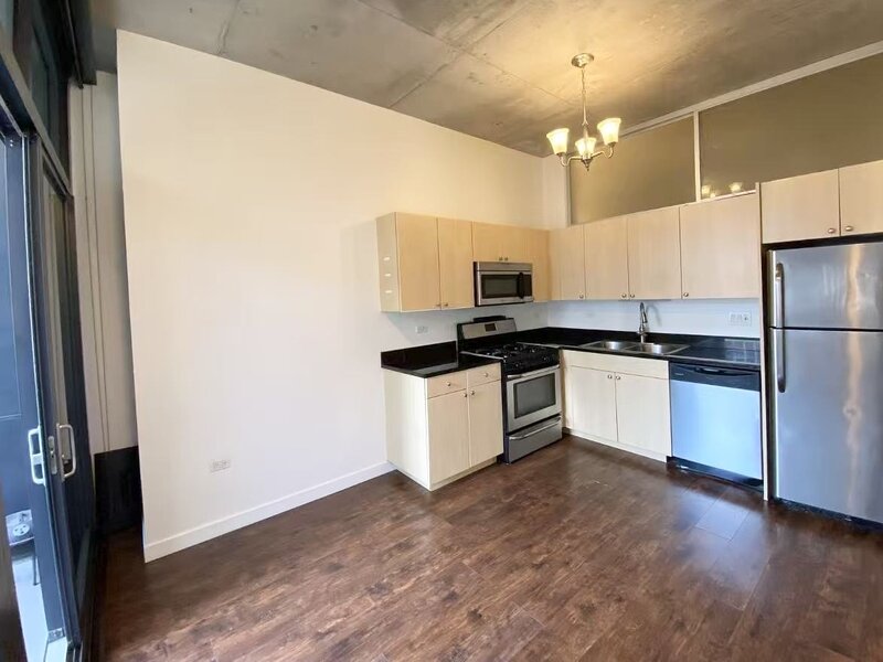 235 W Van Buren Street Chicago IL 60607